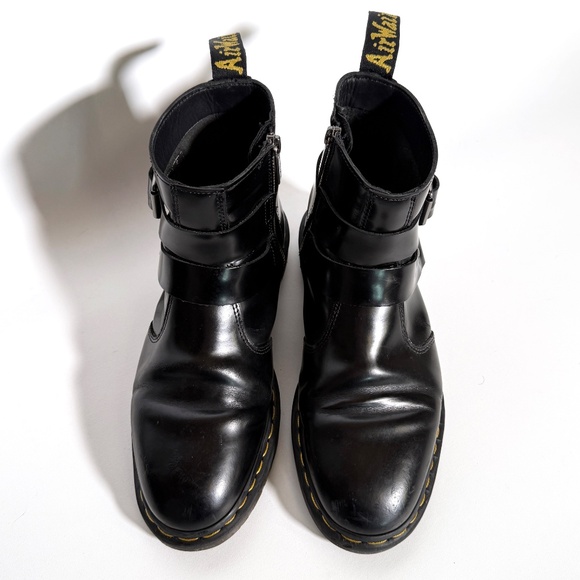 Dr. Martens Black Leather Men\'s Boots